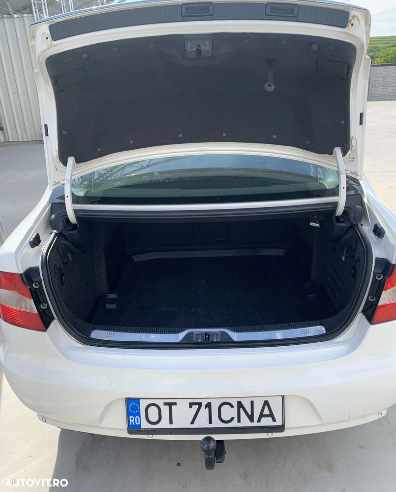 Skoda Superb 2.0 TDI DPF - 6