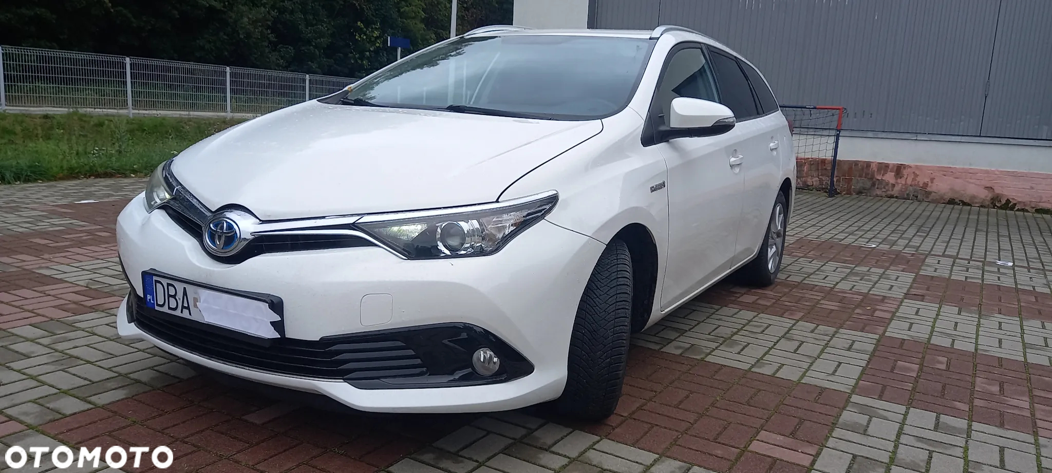 Toyota Auris 1.8 VVT-i Hybrid Automatik Executive - 2