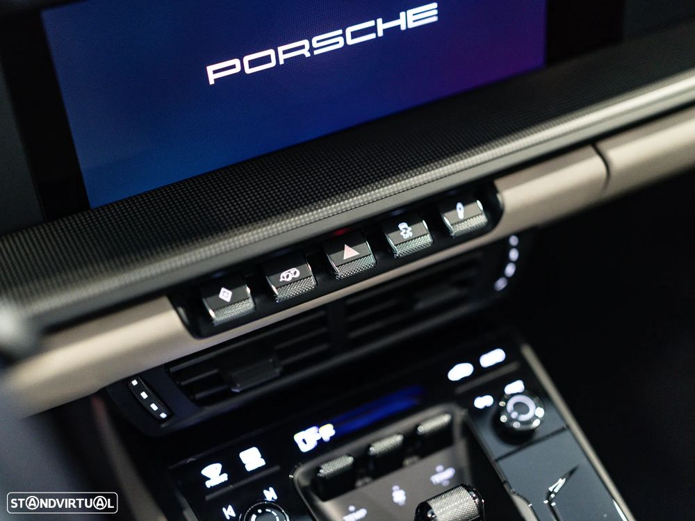 Porsche 911 (992) Carrera PDK - 46