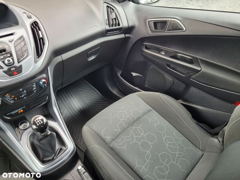 Ford B-MAX - 18