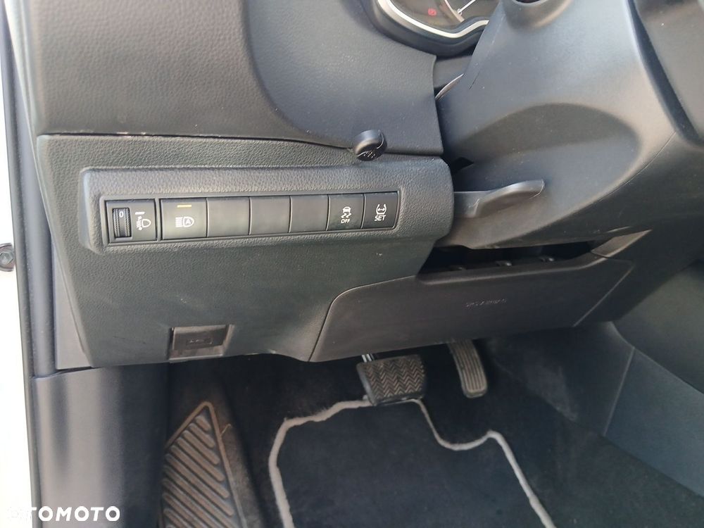 Toyota Corolla 1.8 Hybrid Comfort - 21