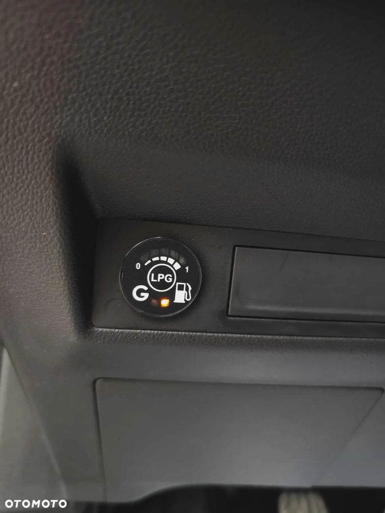 Renault Captur TCe 90 EXPERIENCE - 29
