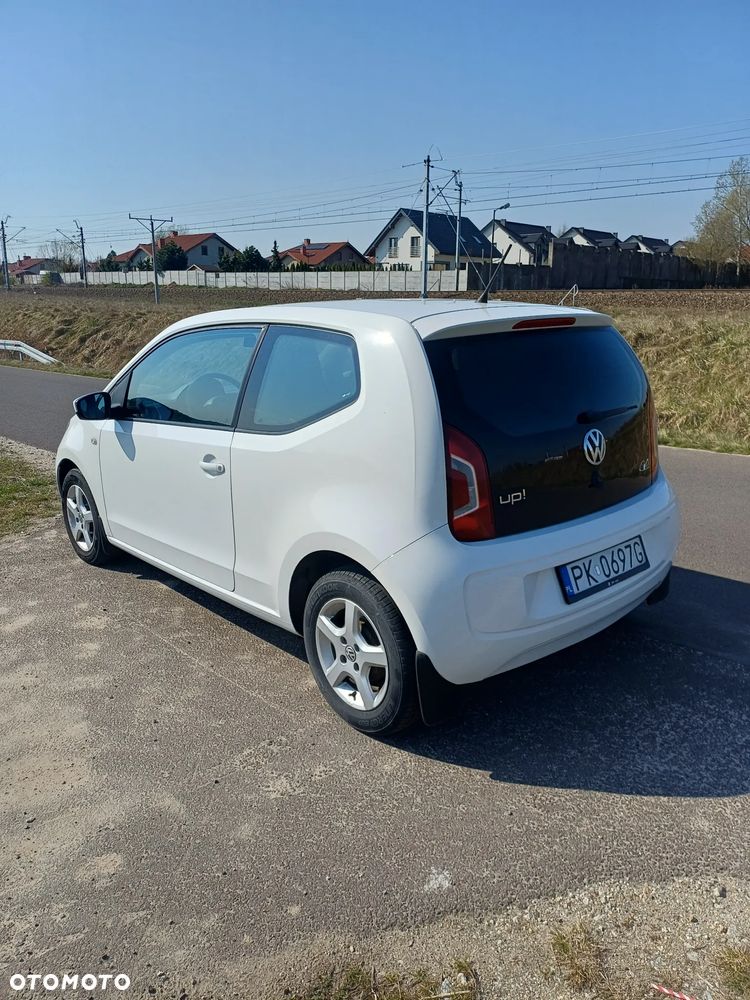 Volkswagen up! 1.0 high - 10