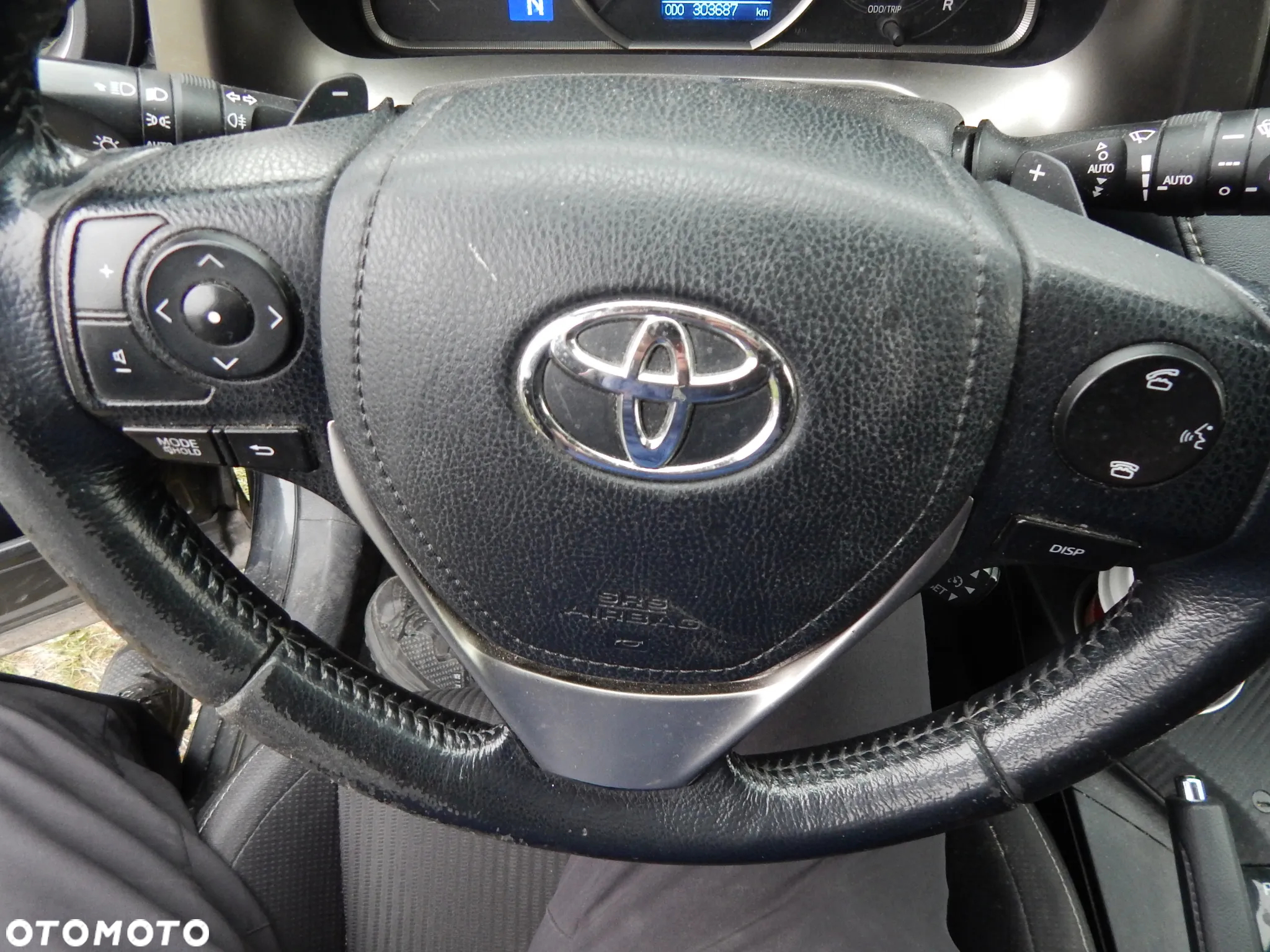 Toyota RAV4 - 18