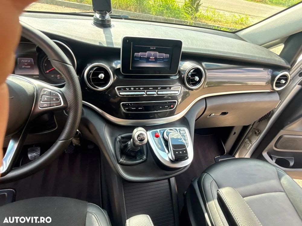 Mercedes-Benz V 220 CDI Long Avantgarde - 10