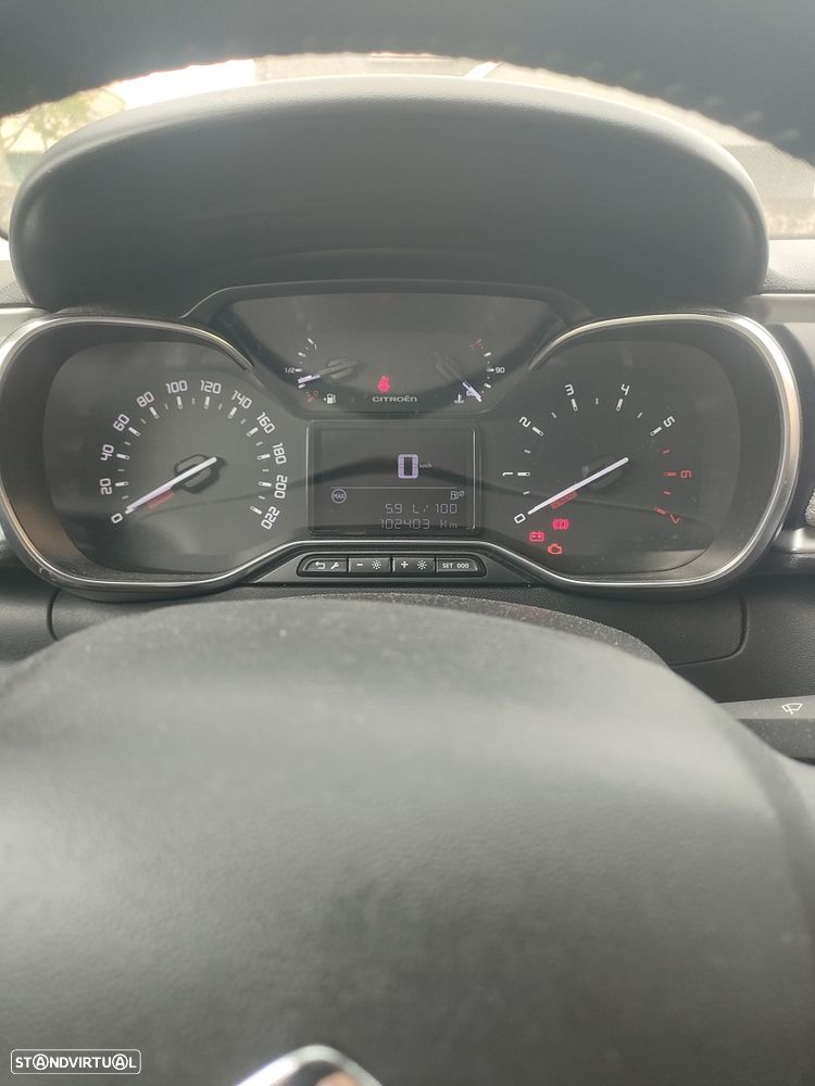 Citroën C3 1.2 PureTech Shine - 8