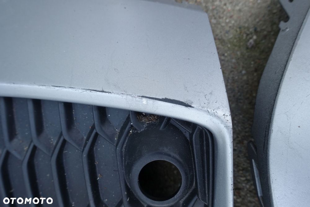 KRATKA ZDERZAKA LEWA PRAWA AUDI A3 8Y0807682A - 7