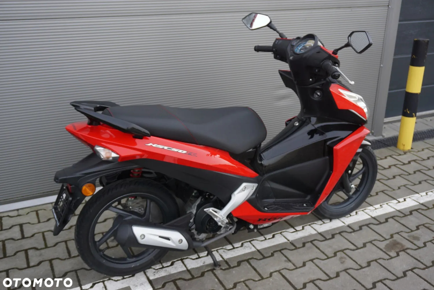 Honda NS - 13