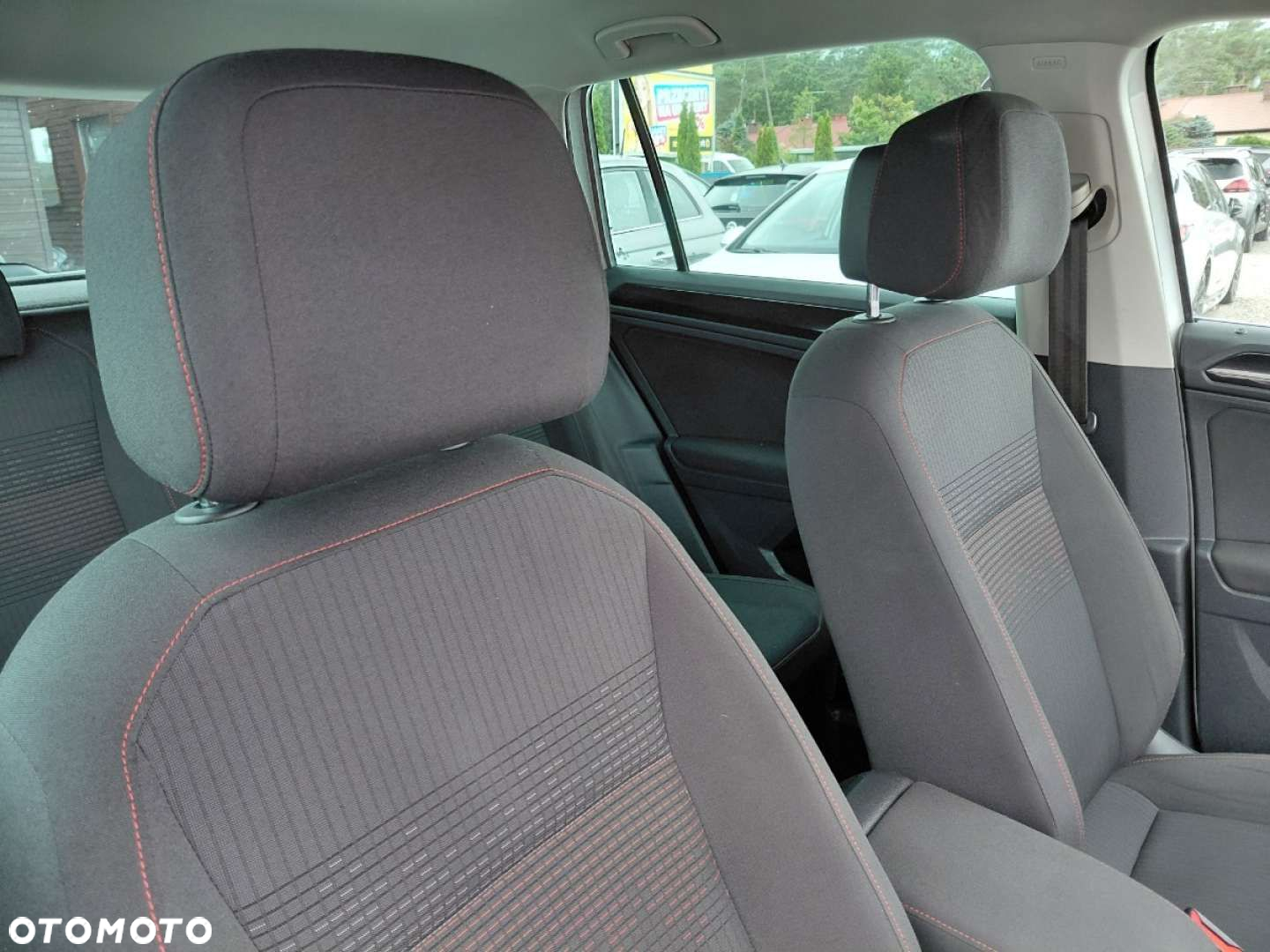 Volkswagen Tiguan - 18