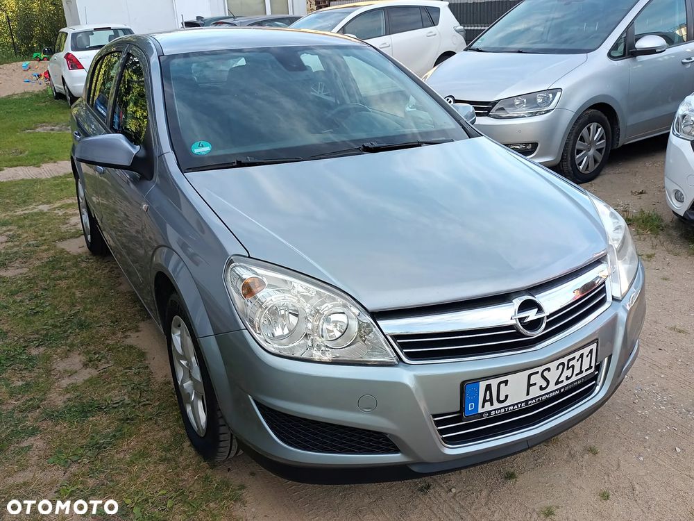 Opel Astra 1.6 Edition Plus - 10