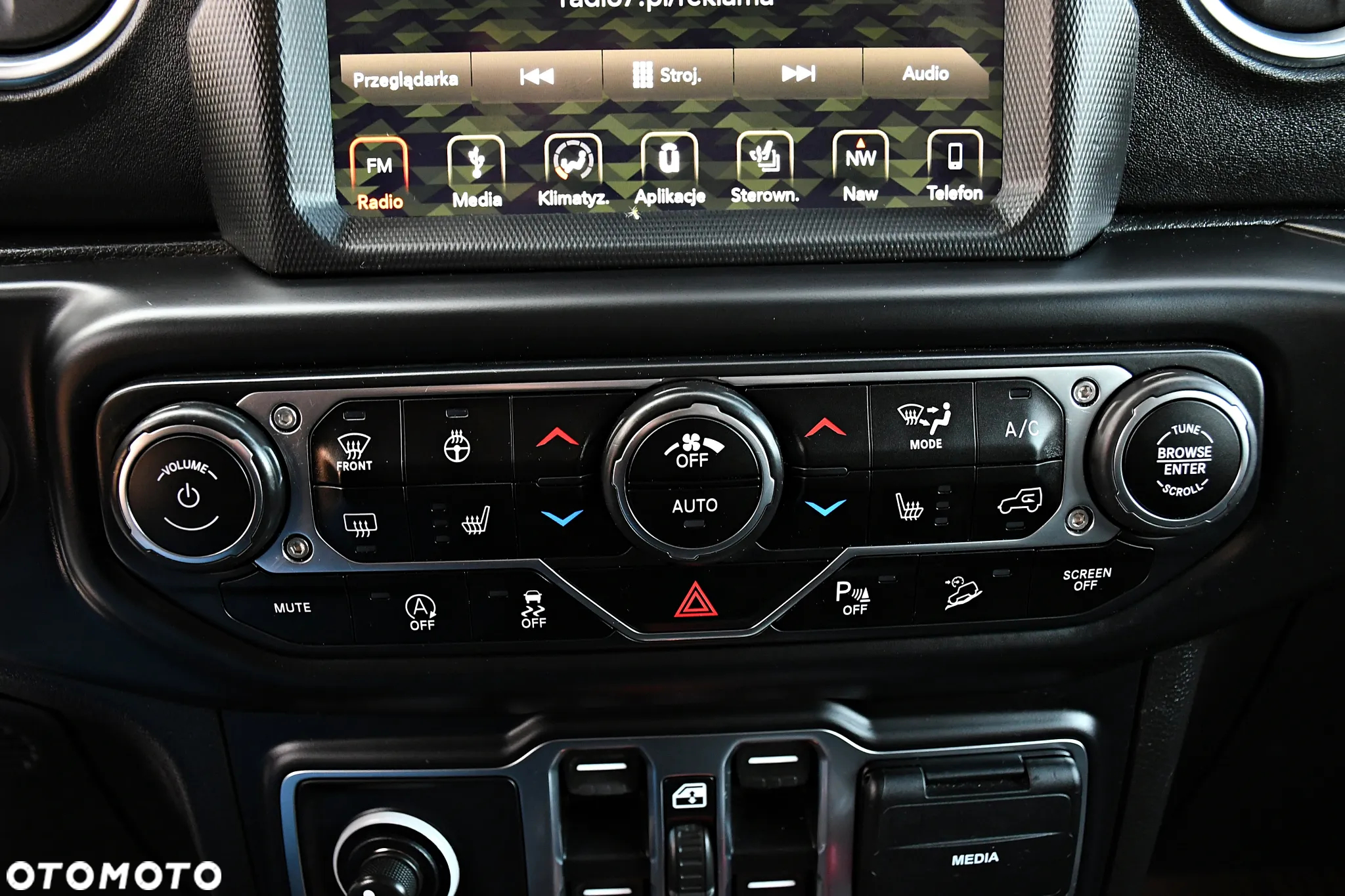 Jeep Wrangler Unlimited GME 2.0 Turbo Sahara - 29