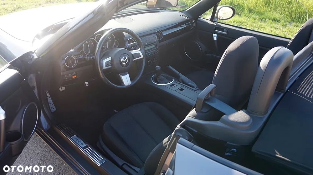 Mazda MX-5 1.8 MZR Energy - 11