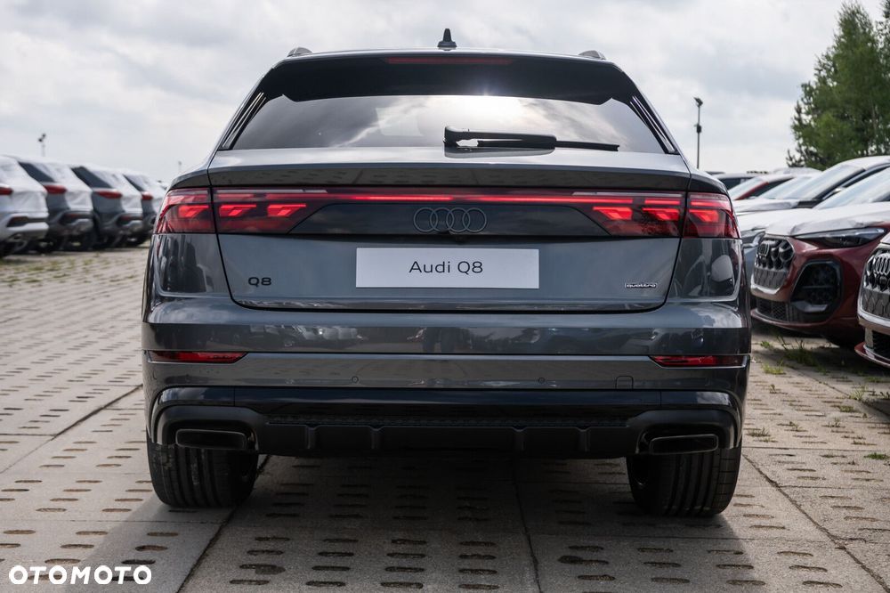 Audi Q8 - 5