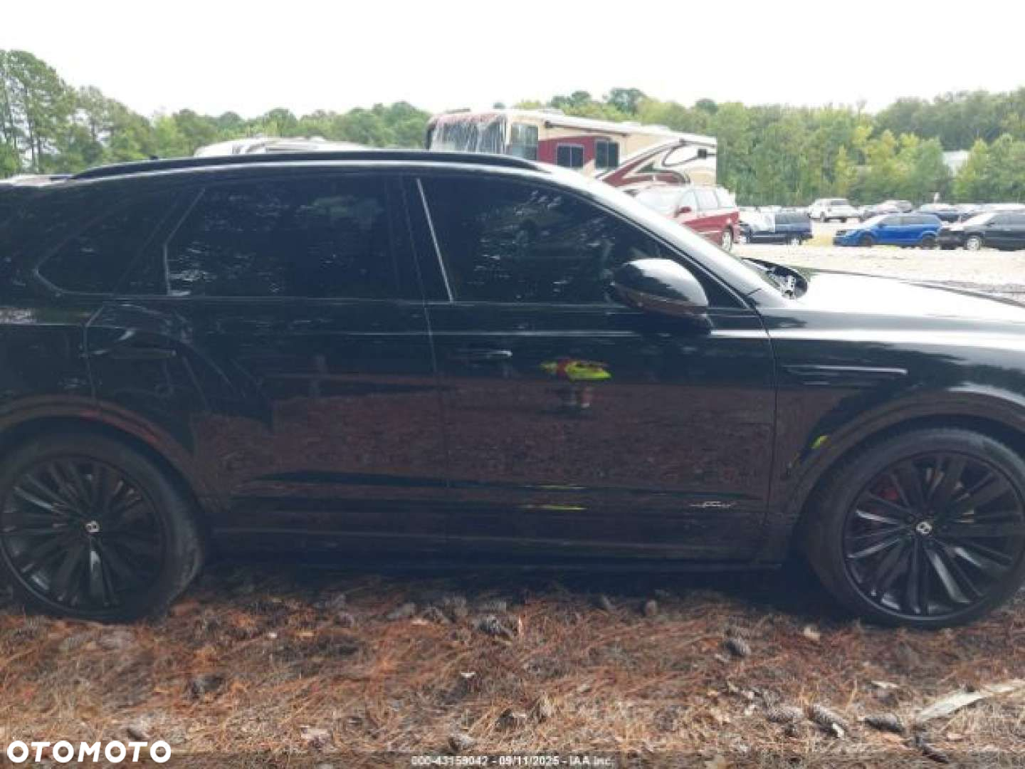 Bentley Bentayga - 7