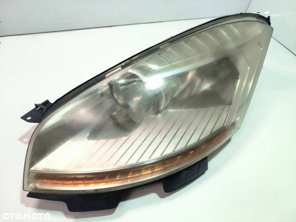 LAMPA LEWA PRZÓD CITROEN C4 Picasso I - 2