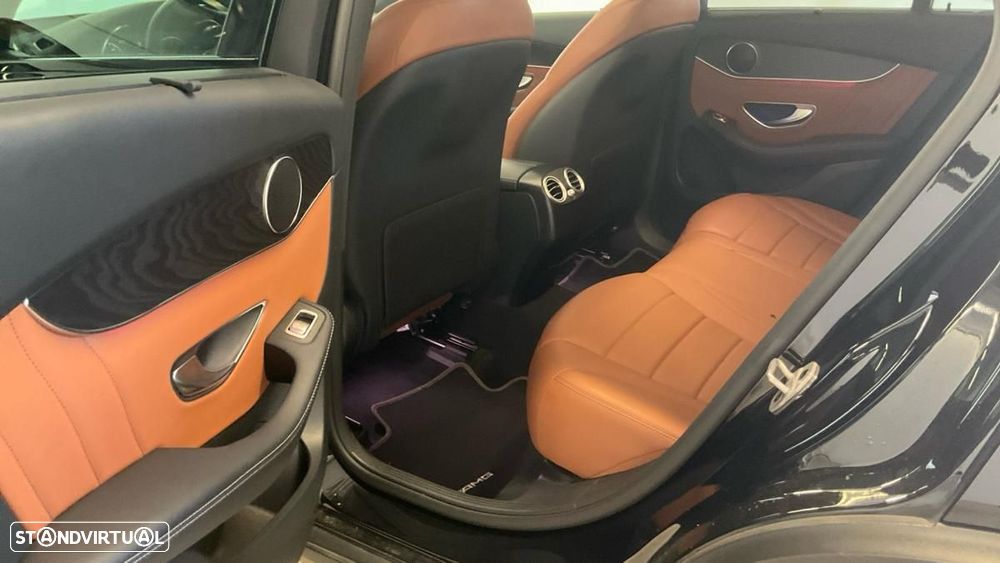 Mercedes-Benz GLC 300 de 4Matic 9G-TRONIC AMG Line - 7