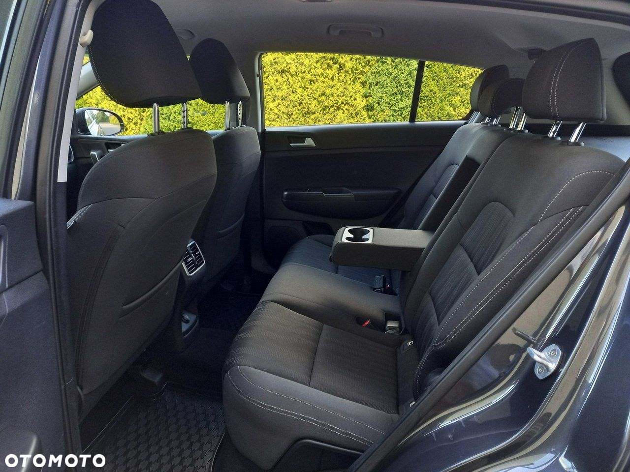 Kia Sportage 1.6 GDI 2WD DREAM-TEAM EDITION - 24