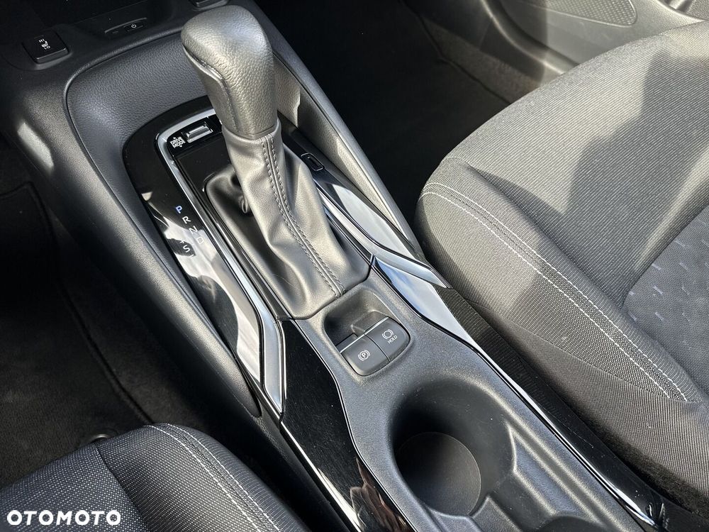 Toyota Corolla 2.0 Hybrid Comfort - 27