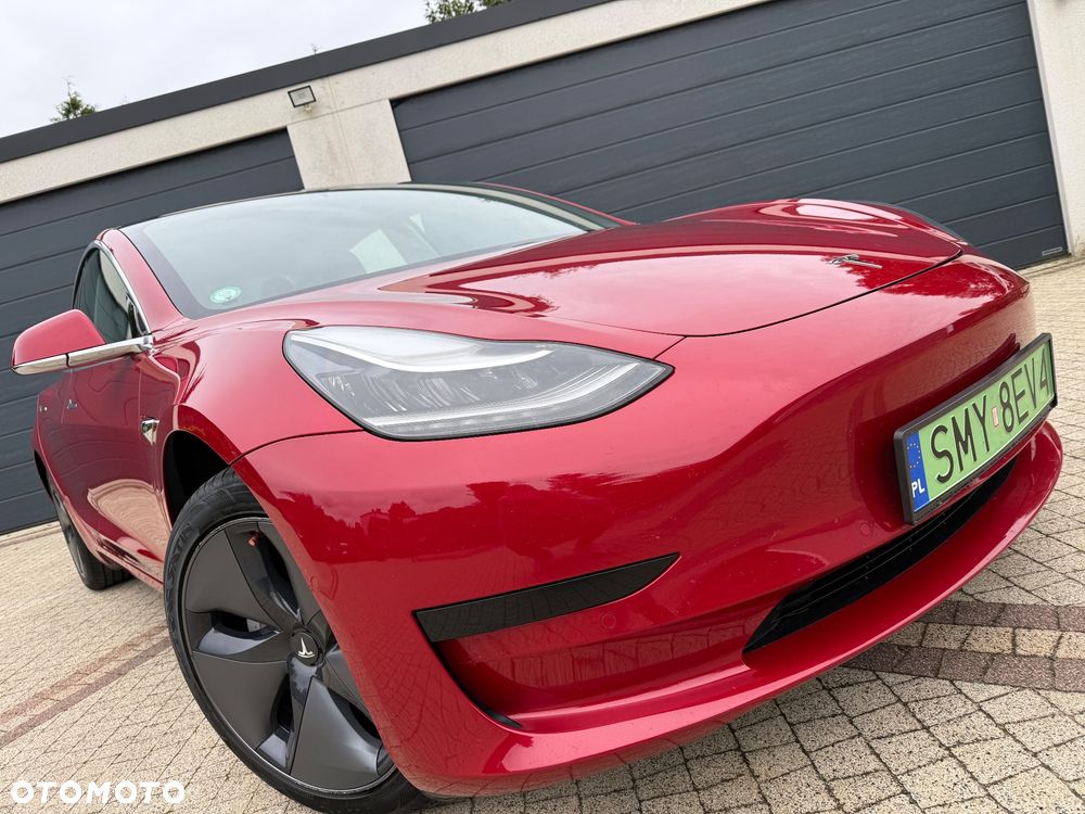 Tesla Model 3 - 10