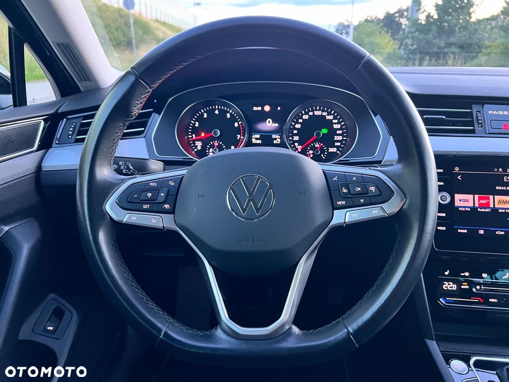 Volkswagen Passat 2.0 TSI Business DSG - 19