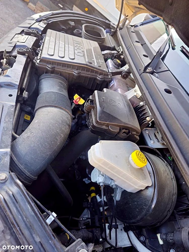 Iveco 72C18 70C18 - 9