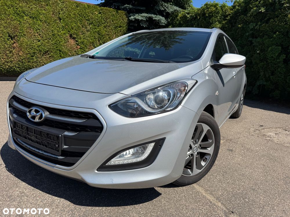 Hyundai i30 blue 1.4 YES Gold - 1