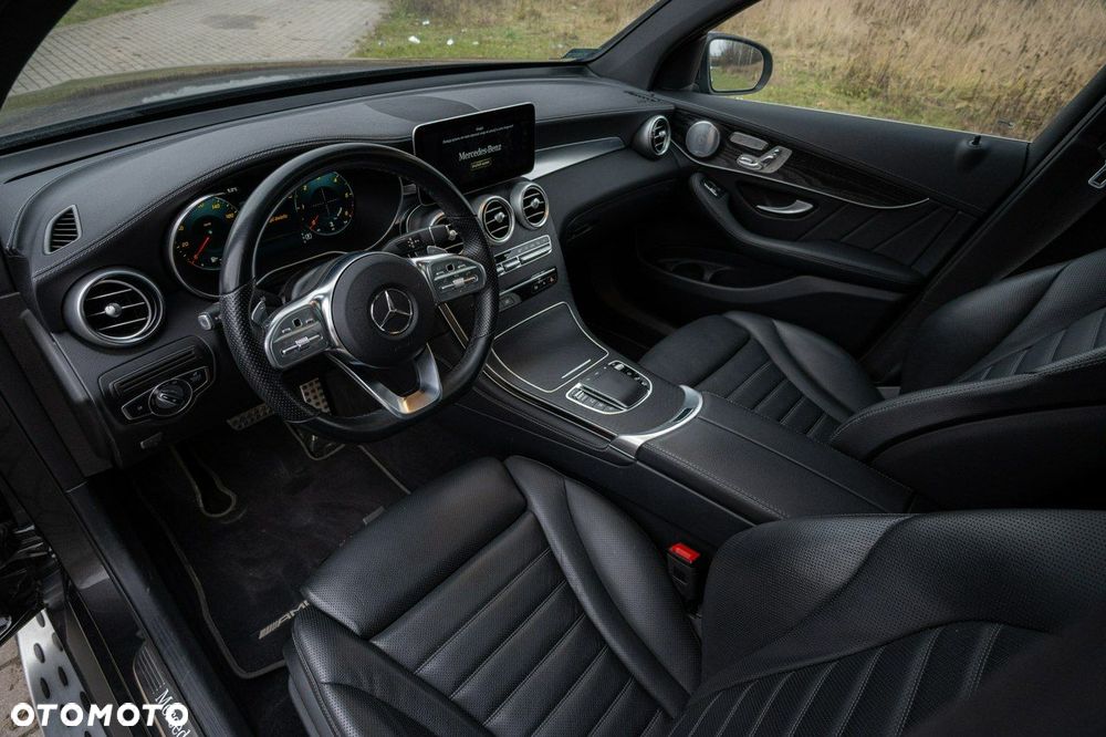 Mercedes-Benz GLC - 16