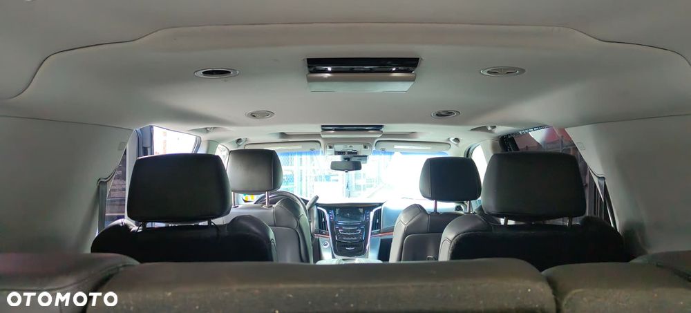 Cadillac Escalade ESV 6.2 V8 AWD AT Premium - 15