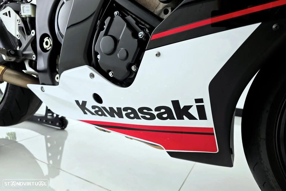 Kawasaki Ninja - 25