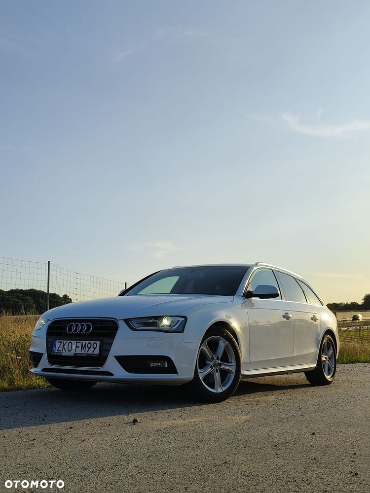 Audi A4 Avant 2.0 TDI Quattro Line - 2