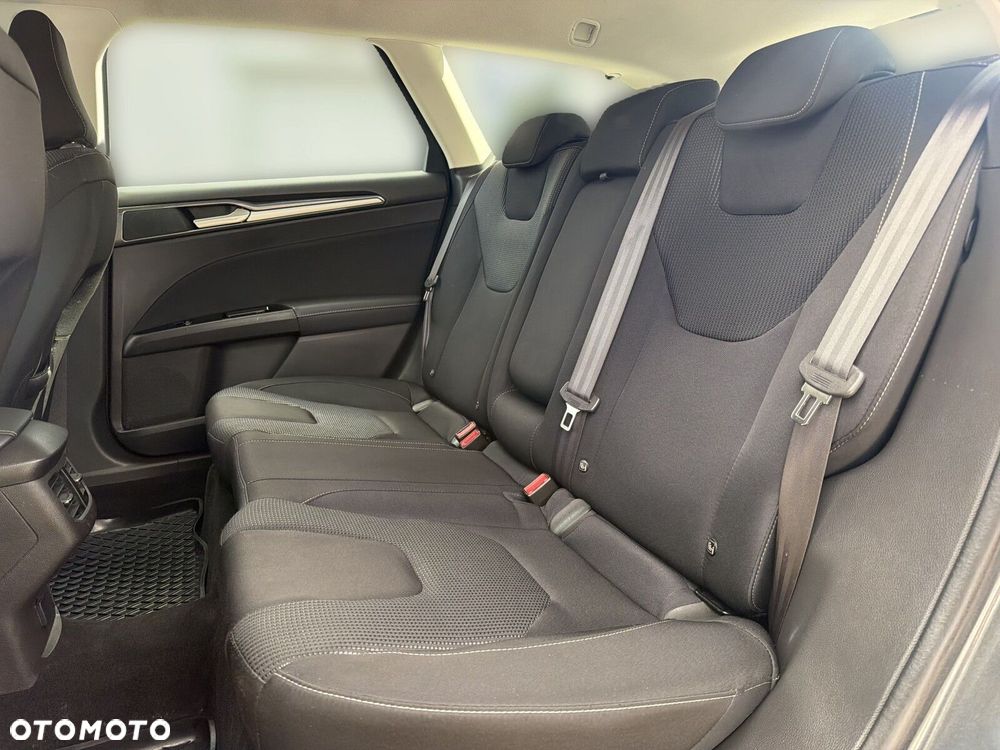 Ford Mondeo - 15