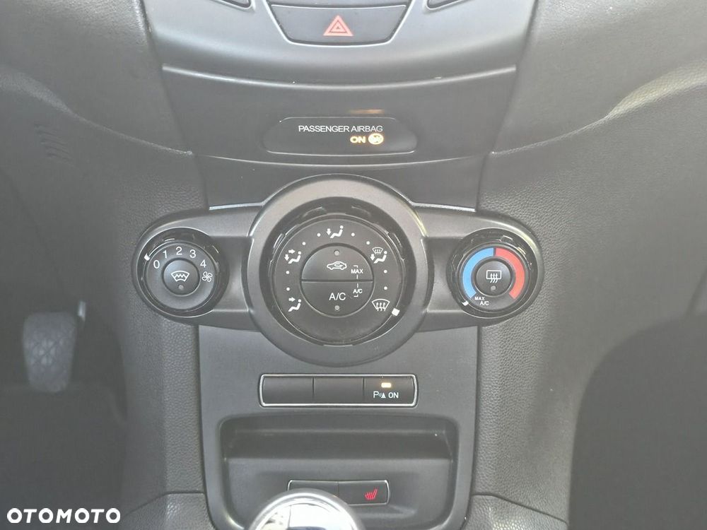 Ford Fiesta - 20