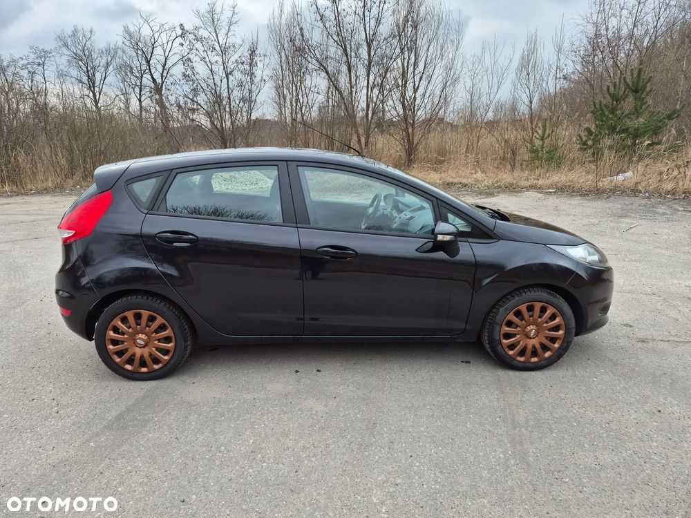 Ford Fiesta 1.25 Celebration - 4