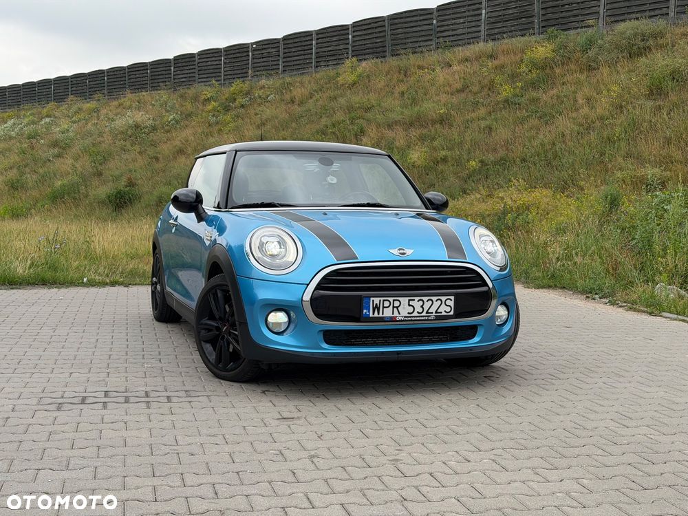 MINI Cooper Standard - 1