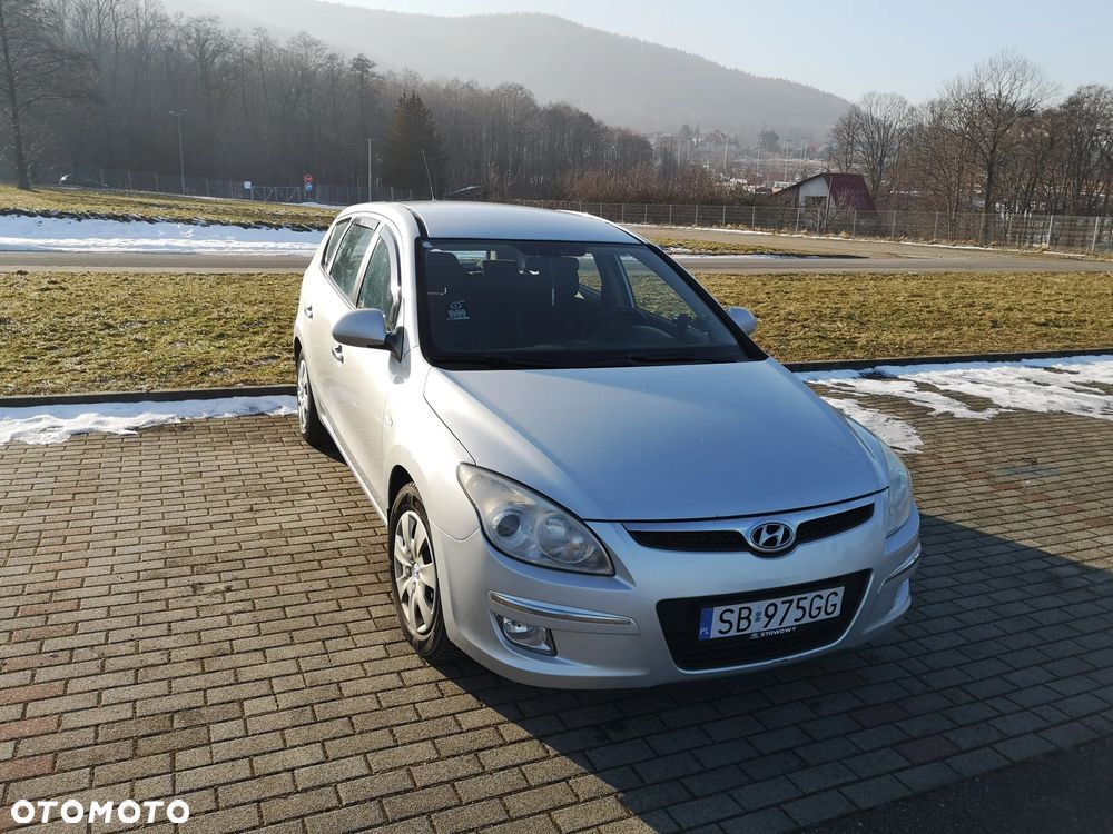Hyundai i30 1.6 CRDi Premium - 4