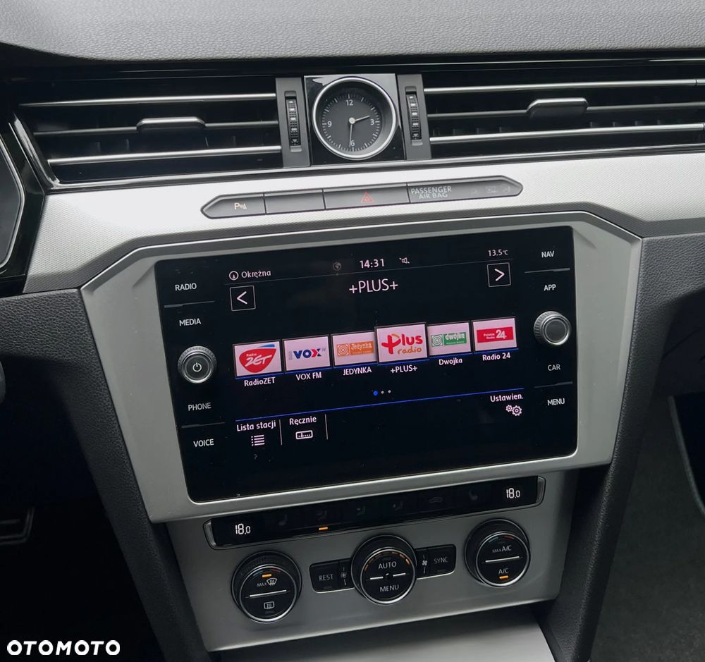 Volkswagen Passat 2.0 TDI SCR Comfortline - 20