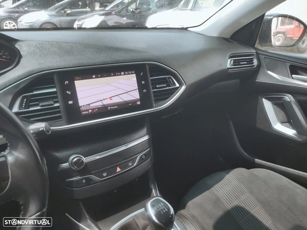 Peugeot 308 SW 1.5 BlueHDi Allure - 12