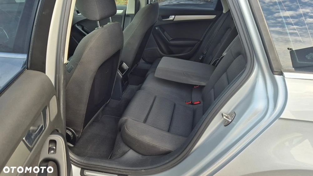 Audi A4 Avant 1.8 TFSI Ambiente - 15