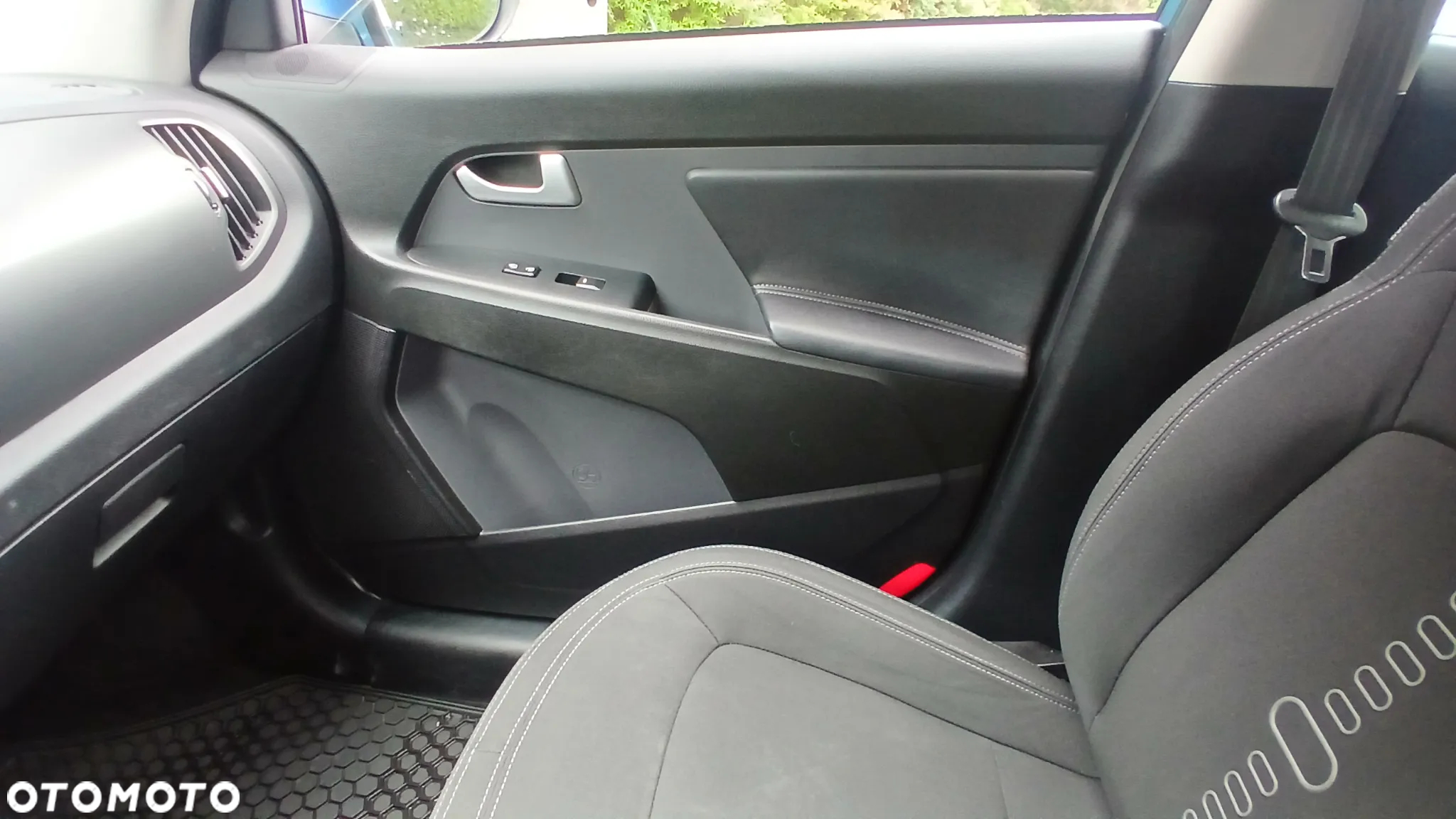 Kia Sportage - 12