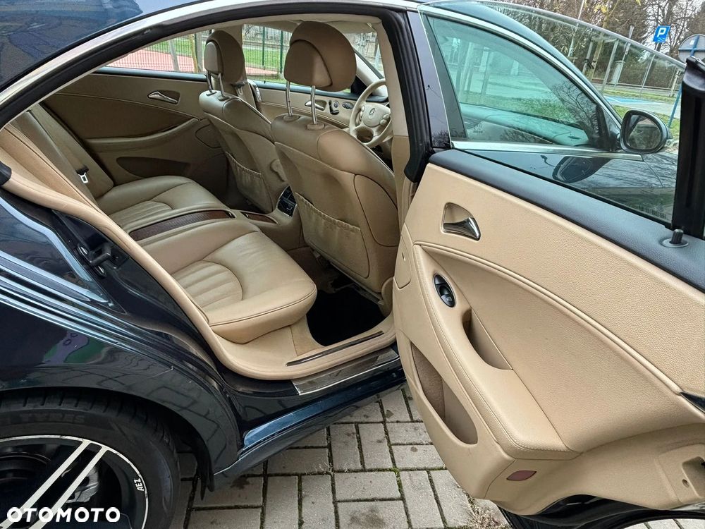 Mercedes-Benz CLS 350 - 17