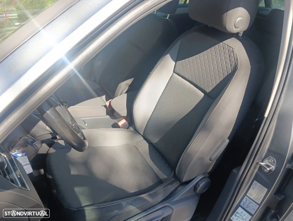 VW Tiguan 1.6 TDI Confortline - 5