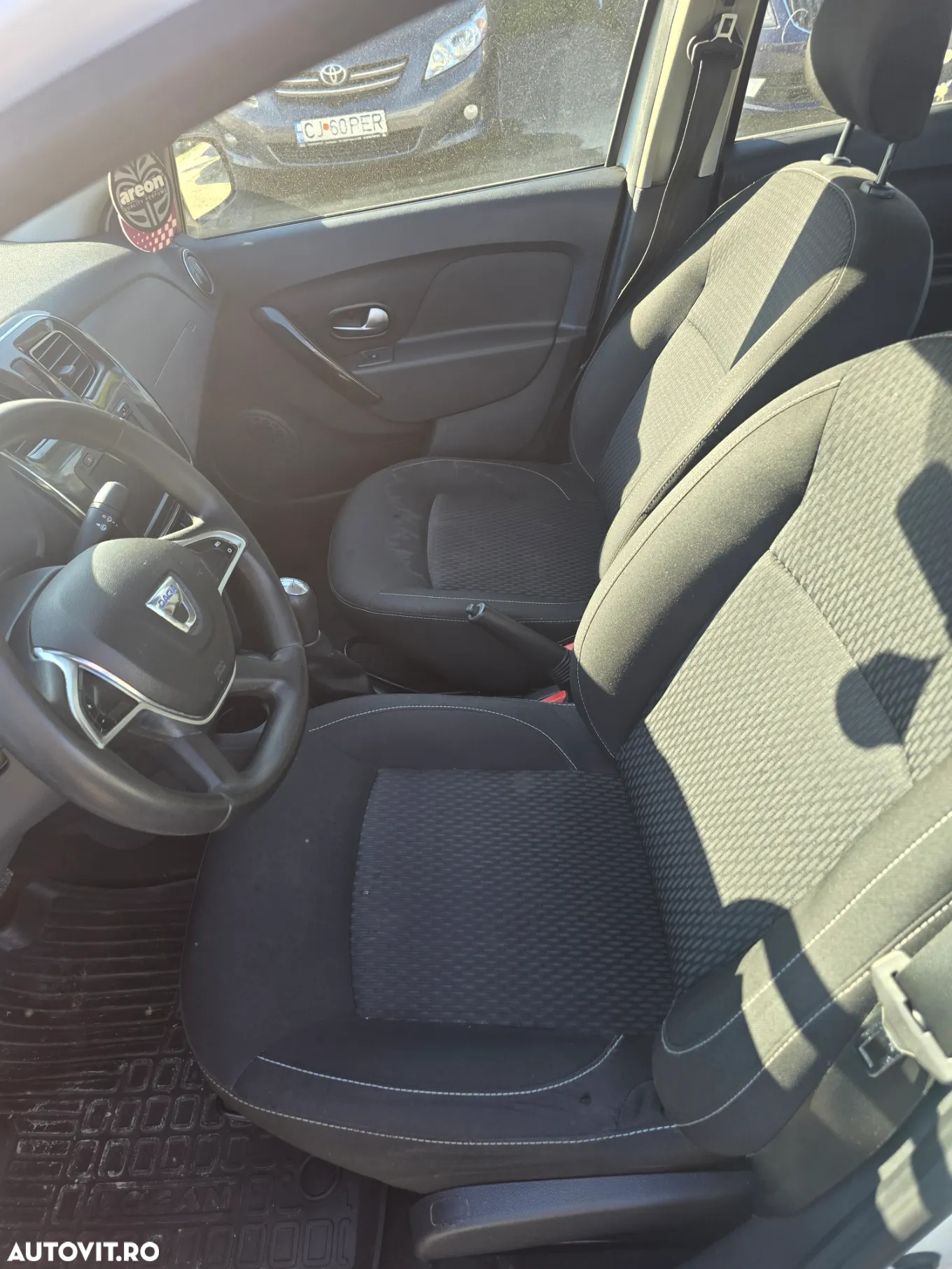 Dacia Logan - 7