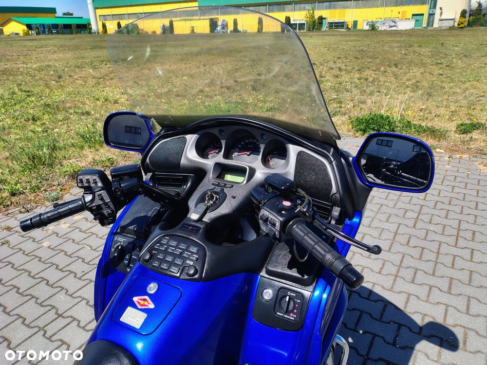 Honda GL - 11