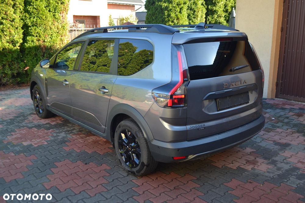 Dacia Jogger 1.8 Full Hybrid 155 Expression MMT 7os - 16