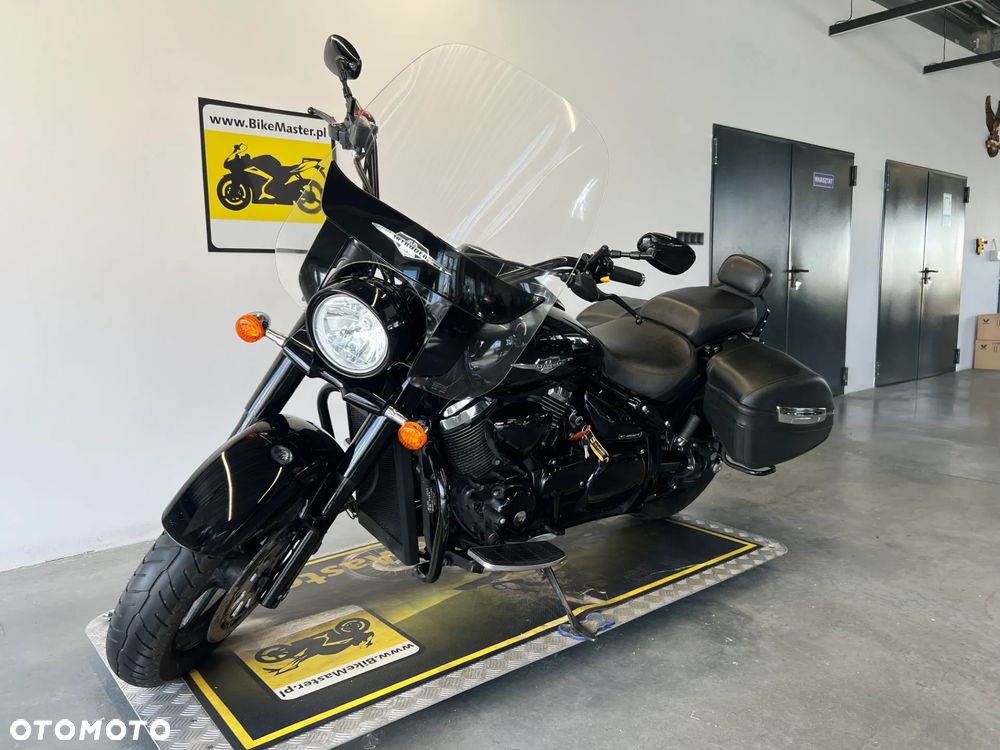 Suzuki Intruder - 6