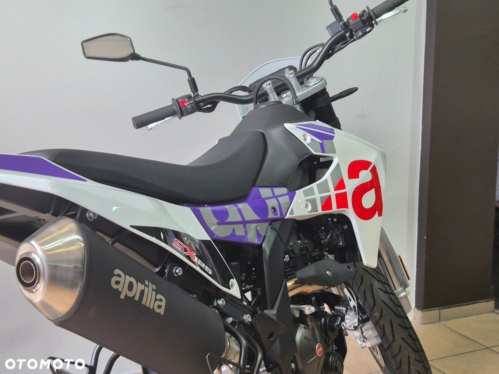 Aprilia SX - 9