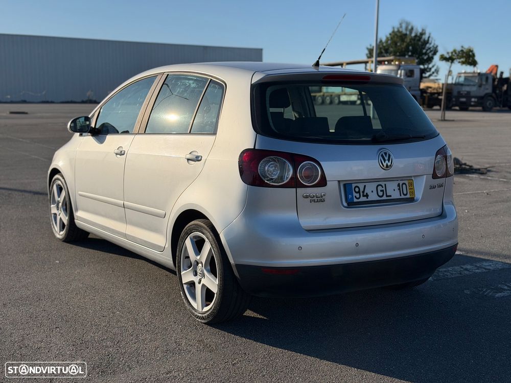 VW Golf Plus 2.0 TDi Highline - 4