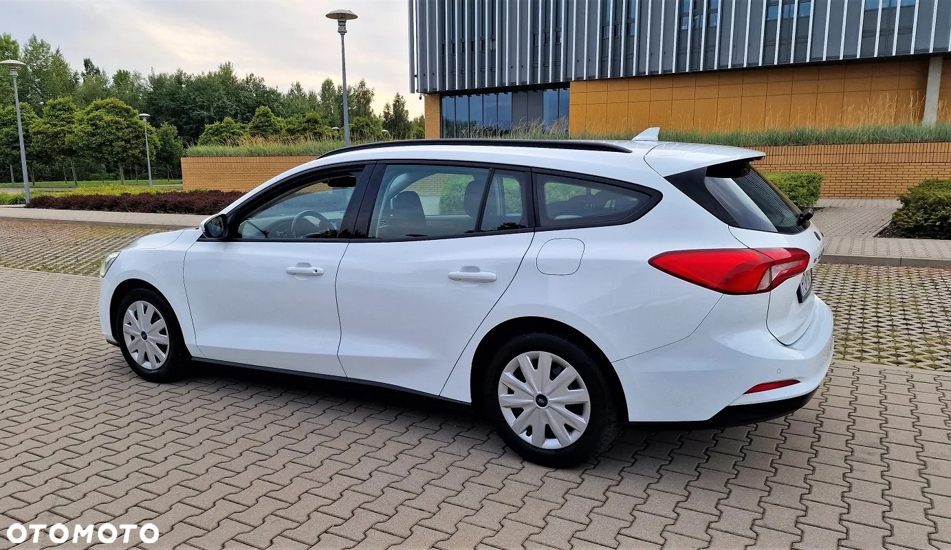 Ford Focus 1.0 EcoBoost Active Business - 6