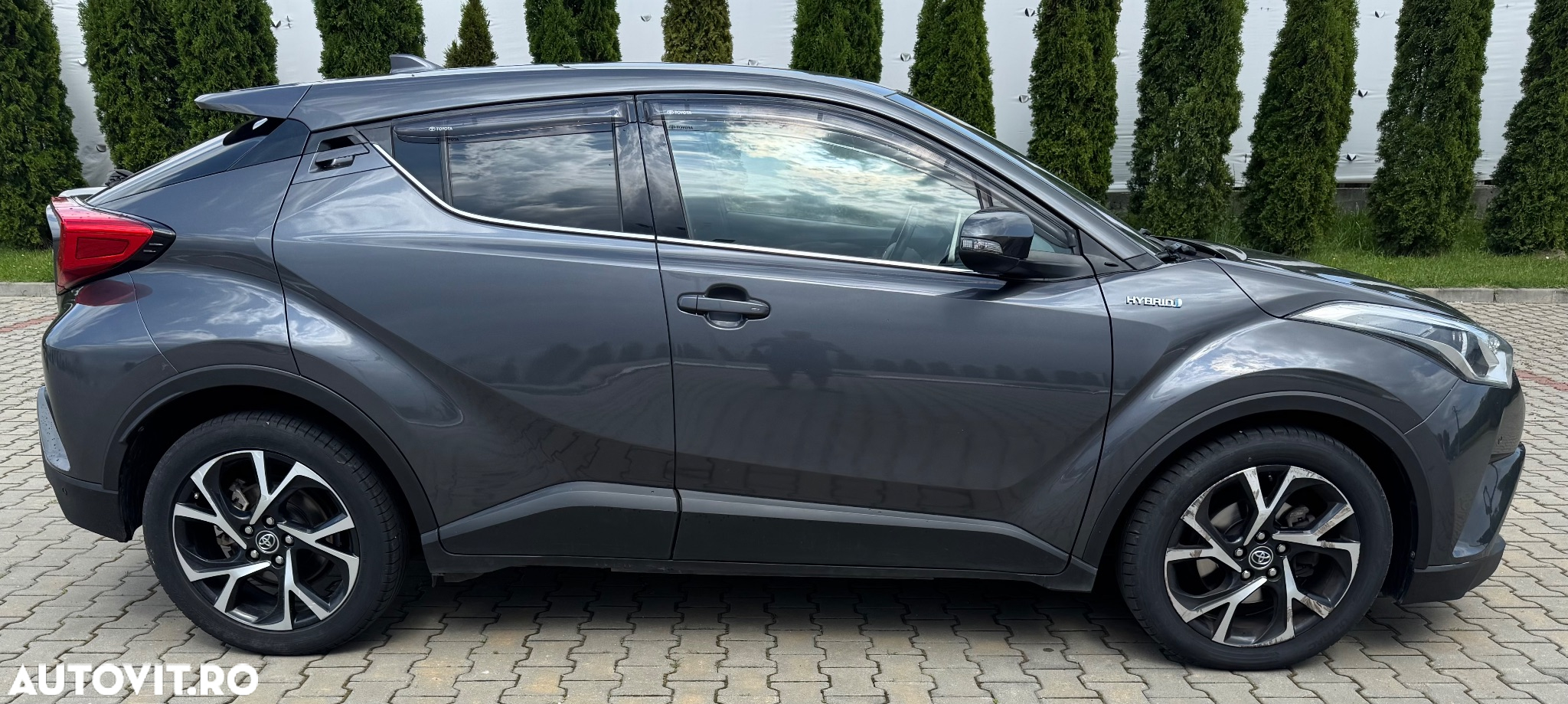 Toyota C-HR 1.8 HSD 122 CP 4x2 CVT C-ult Style - 25