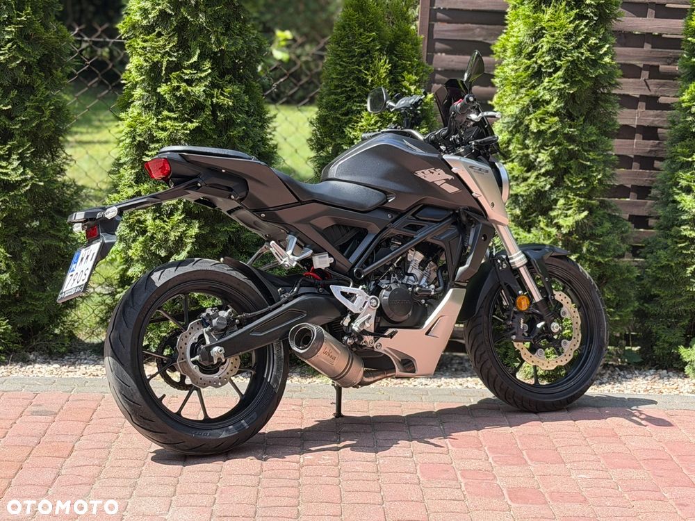 Honda CB - 4